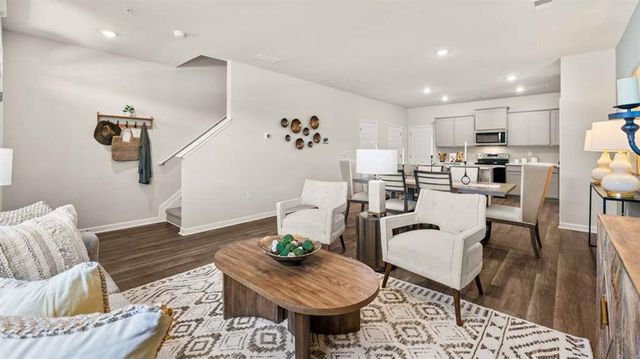 360 Sound Circle, Stockbridge, GA 30281