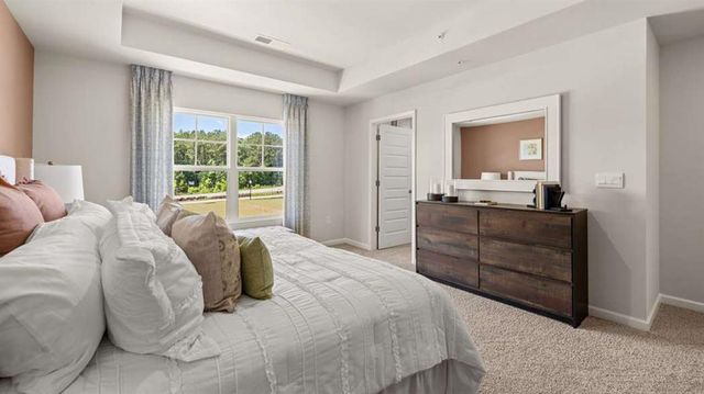 360 Sound Circle, Stockbridge, GA 30281