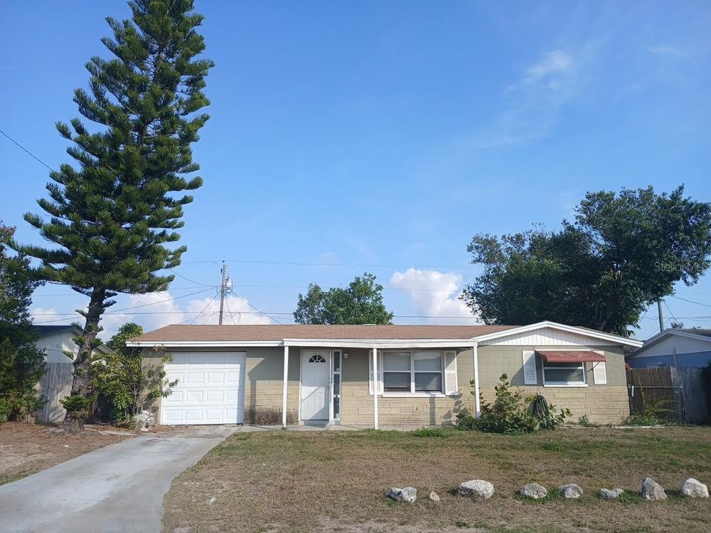 1552 ALERT STREET, Holiday, FL 34690
