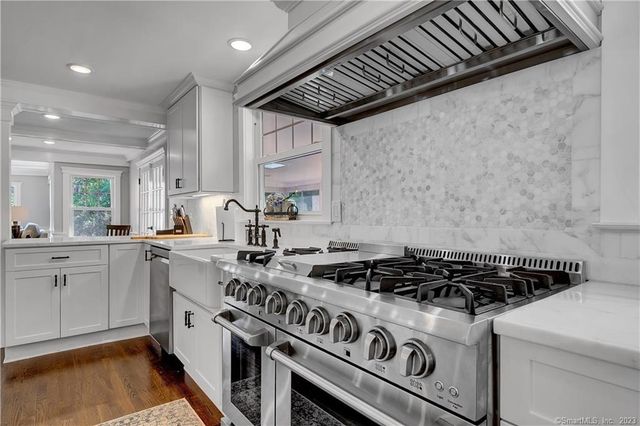 2222 Ridge Road, North Haven, CT 06473