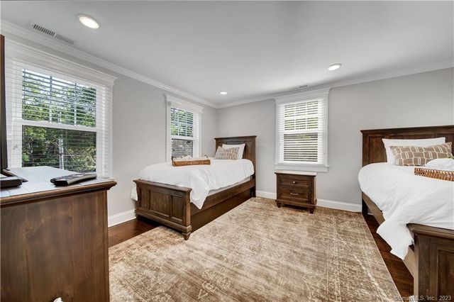 2222 Ridge Road, North Haven, CT 06473