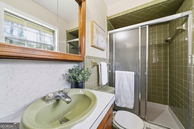 11 Parkwood Drive NE, Rome, GA 30161