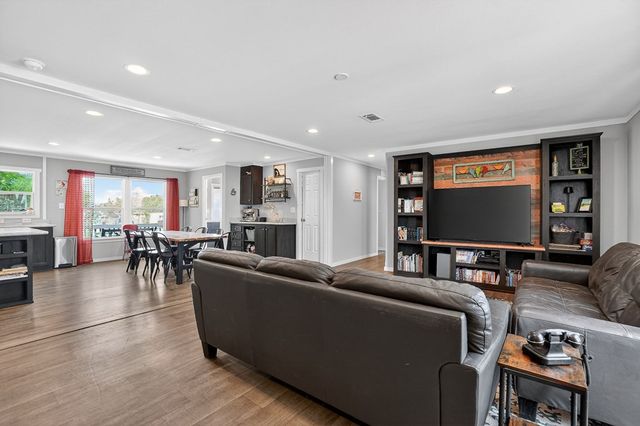 4213 S Hwy 349, Midland, TX 79706