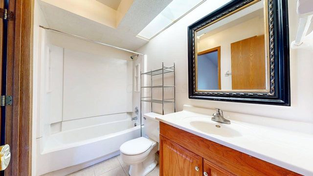 5294 Brandy Oaks Lane, Columbus, OH 43220