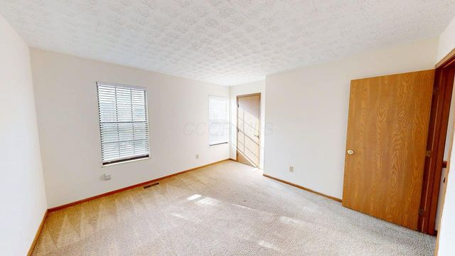 5294 Brandy Oaks Lane, Columbus, OH 43220