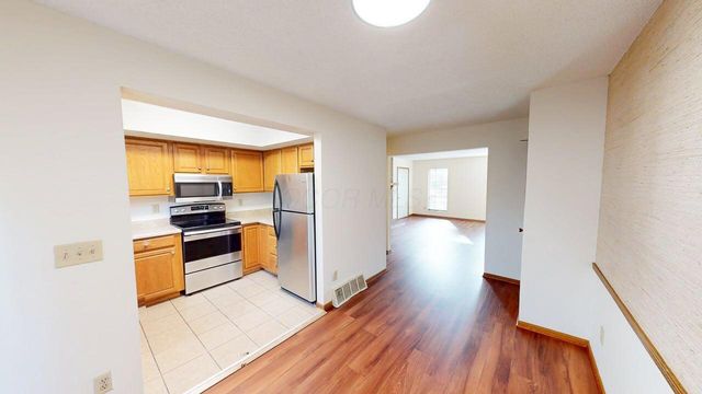 5294 Brandy Oaks Lane, Columbus, OH 43220