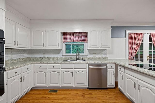 507 Asher Court, Powder Springs, GA 30127