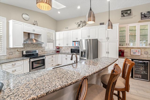 19 Sunfish Dr, St Augustine, FL 32080