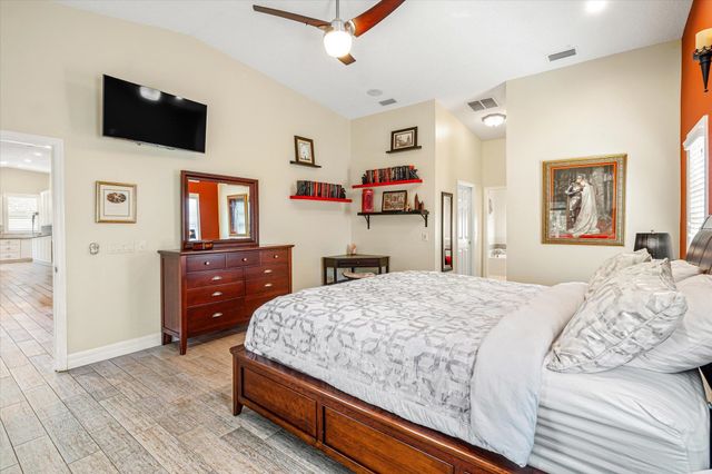 19 Sunfish Dr, St Augustine, FL 32080