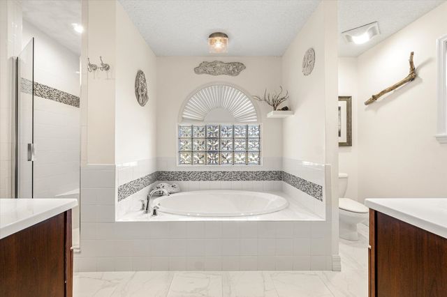 19 Sunfish Dr, St Augustine, FL 32080