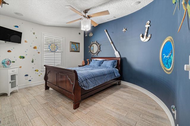 19 Sunfish Dr, St Augustine, FL 32080