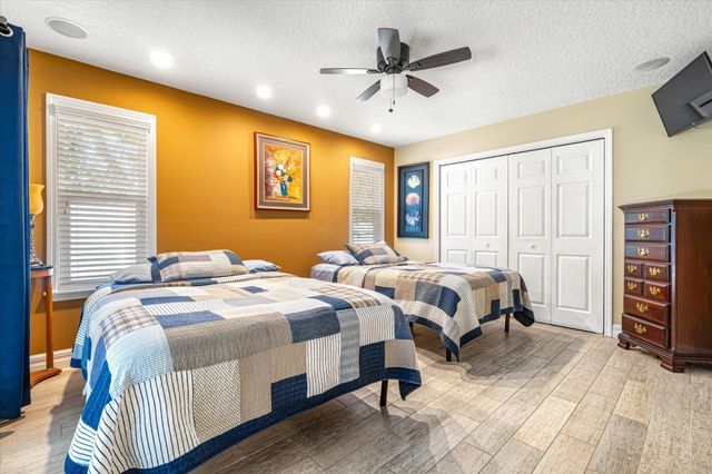 19 Sunfish Dr, St Augustine, FL 32080