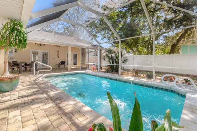 19 Sunfish Dr, St Augustine, FL 32080