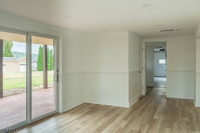 21 Stewartsville Road, Franklin Twp., NJ 08886