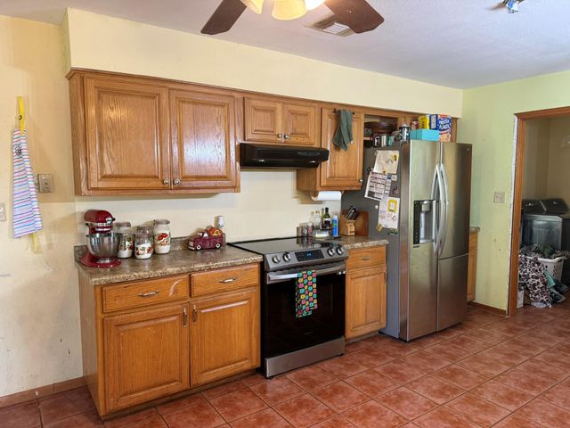 350 Hugo RD, San Marcos, TX 78666