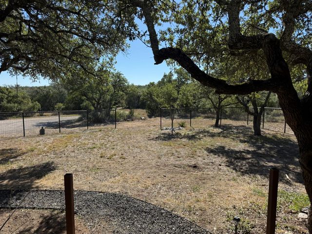 350 Hugo RD, San Marcos, TX 78666