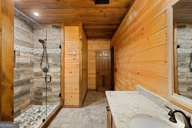 658 Highland Gap, Mineral Bluff, GA 30559