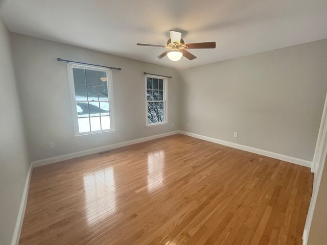 35 Peter St, Holliston, MA 01746