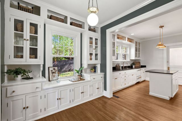 1811 Blair Blvd, Nashville, TN 37212