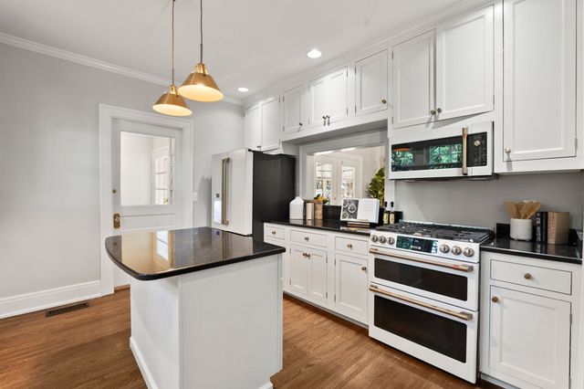 1811 Blair Blvd, Nashville, TN 37212