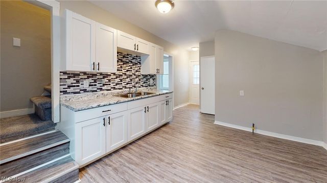 4572 Niessen Court, Cleveland, OH 44109