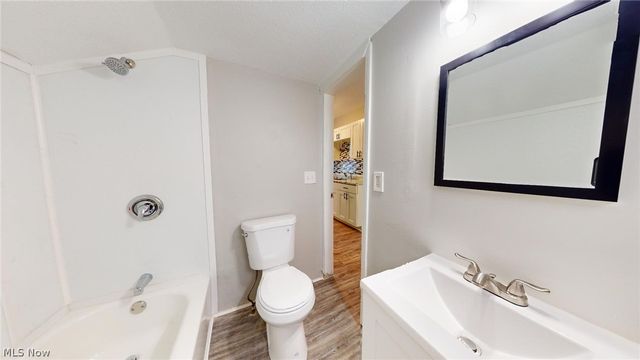 4572 Niessen Court, Cleveland, OH 44109