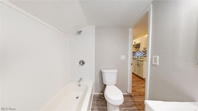 4572 Niessen Court, Cleveland, OH 44109
