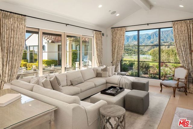 2720 Montecito Ranch Place, Summerland, CA 93067