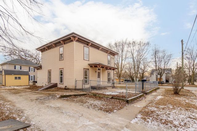 513 SW 4th Street, Independence, IA 50644