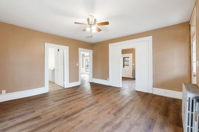 513 SW 4th Street, Independence, IA 50644