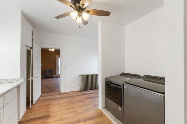 513 SW 4th Street, Independence, IA 50644