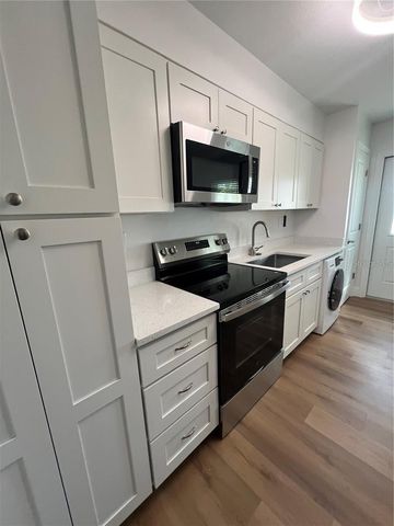 418 DURRANCE STREET A, Punta Gorda, FL 33950