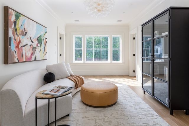 68 Clyde Street, Brookline, MA 02467