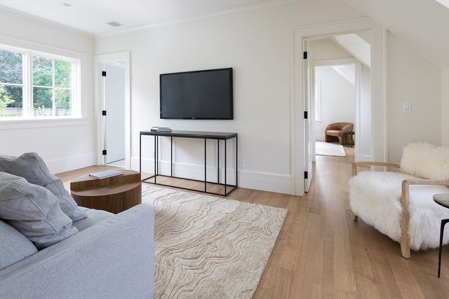68 Clyde Street, Brookline, MA 02467