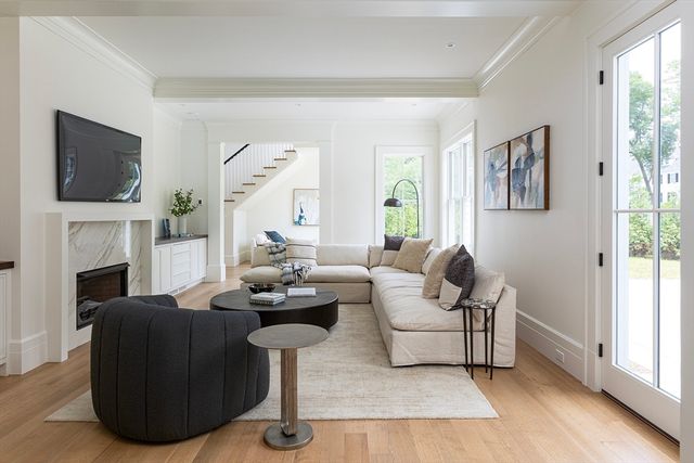 68 Clyde Street, Brookline, MA 02467