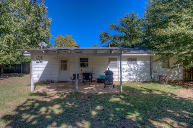 1408 Azalea Street, Bossier City, LA 71112