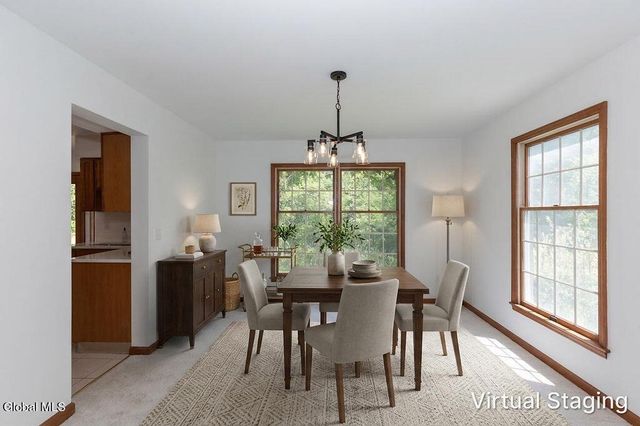 24 Frances Lane, Bethlehem, NY 12203