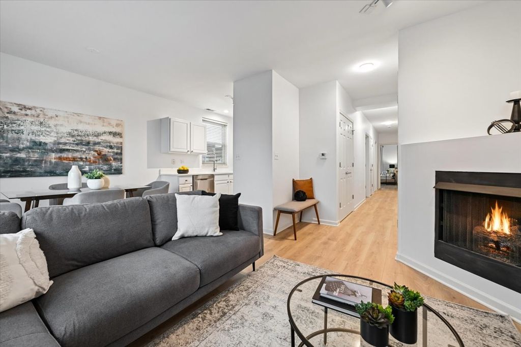1341 N Halsted Street 3N, Chicago, IL 60642 — photo 3