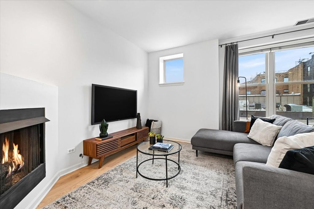 1341 N Halsted Street 3N, Chicago, IL 60642 — photo 4