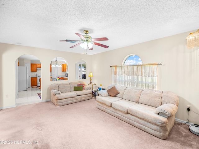 5555 WESTLAND STATION Road, Jacksonville, FL 32244