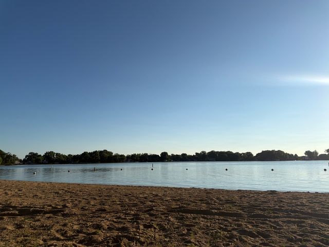37235 N Hillside Drive, Lake Villa, IL 60046