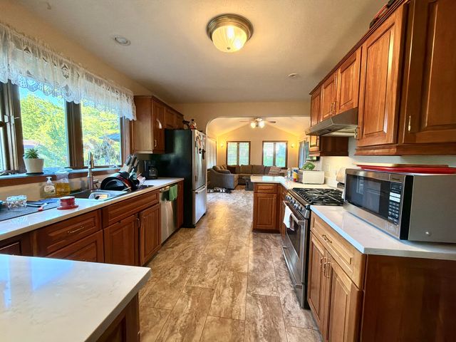 37235 N Hillside Drive, Lake Villa, IL 60046