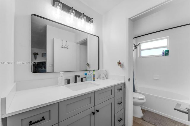 11876 SW 98th Ter 11876, Miami, FL 33186