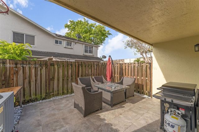 11876 SW 98th Ter 11876, Miami, FL 33186