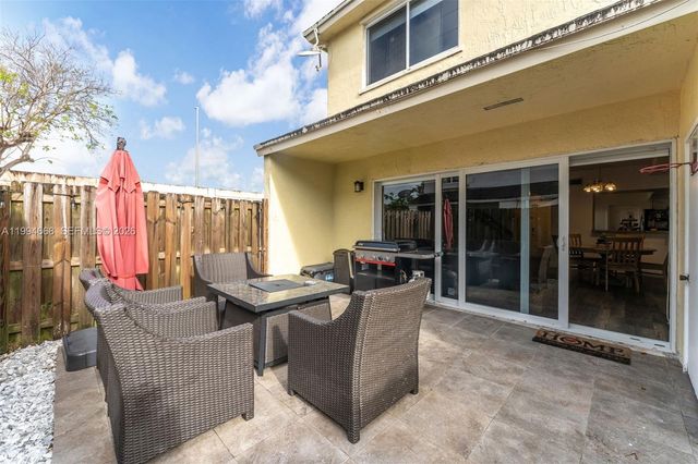 11876 SW 98th Ter 11876, Miami, FL 33186