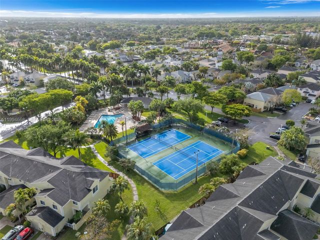 11876 SW 98th Ter 11876, Miami, FL 33186