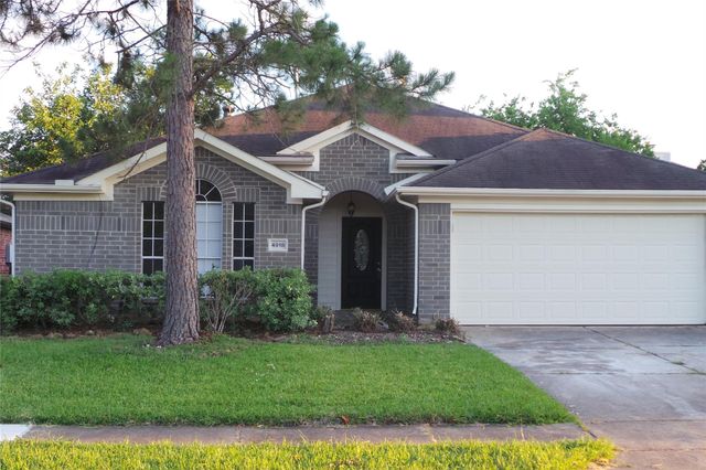 4918 Sterling Crossing, Pearland, TX 77584