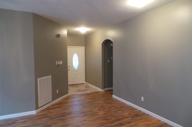 4918 Sterling Crossing, Pearland, TX 77584