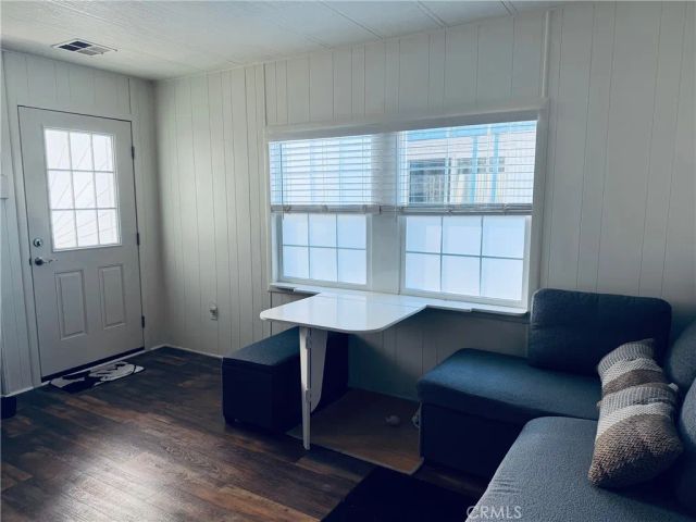 17261 Gothard 18, Huntington Beach, CA 92647