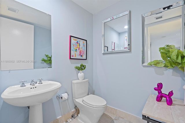 100 S Pointe Drive 506, Miami Beach, FL 33139